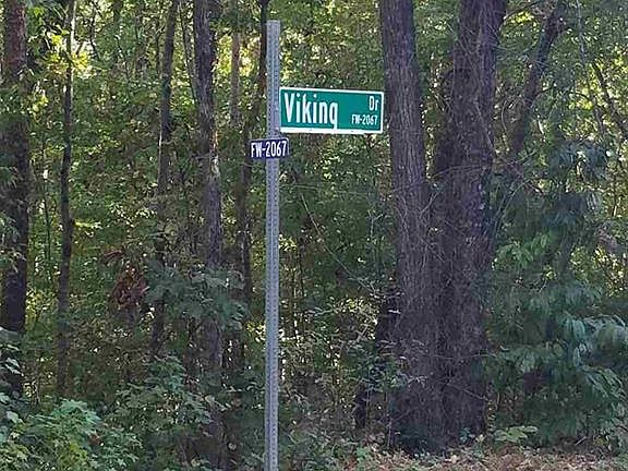 5th image of 115 Viking Dr