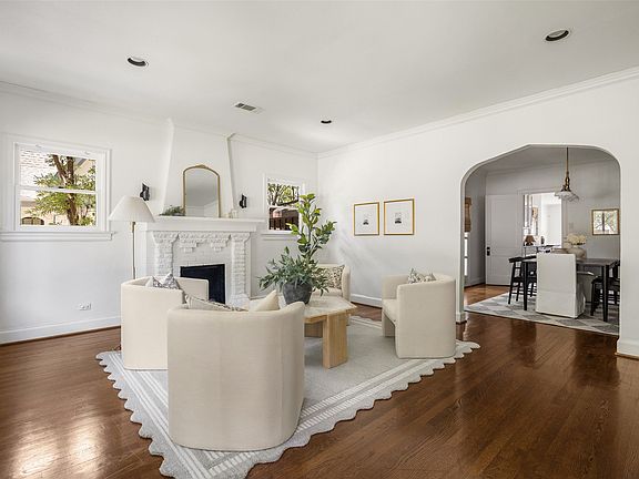 3rd image of 5619 Ridgedale Ave