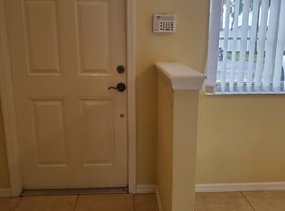 3646 Pine Oak Cir APT 103, Fort Myers, FL 33916