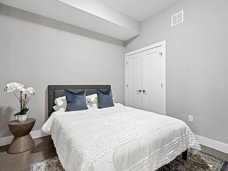 313 Pine St — Photo 48