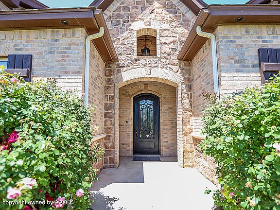3rd image of 7902 Oakview Dr