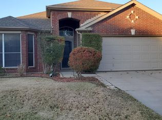 2013 Lamprey Cir, Denton, TX 76210