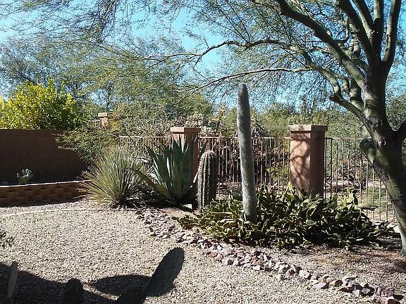 3rd image of 14240 S Camino Burgos