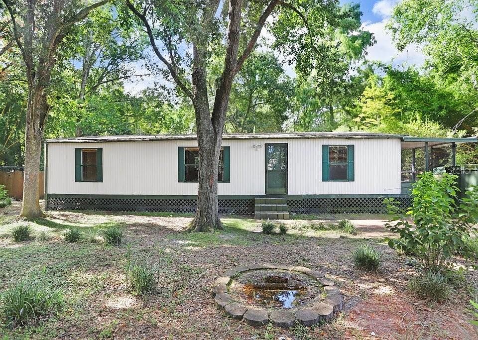 1st image of 26546 GLENWOOD DRIVE