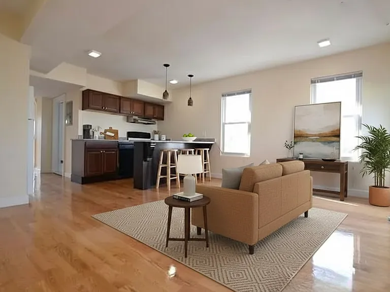 21 Weitz St #2 — Photo 3