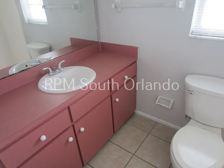36 Windtree Ln #202 — Photo 9