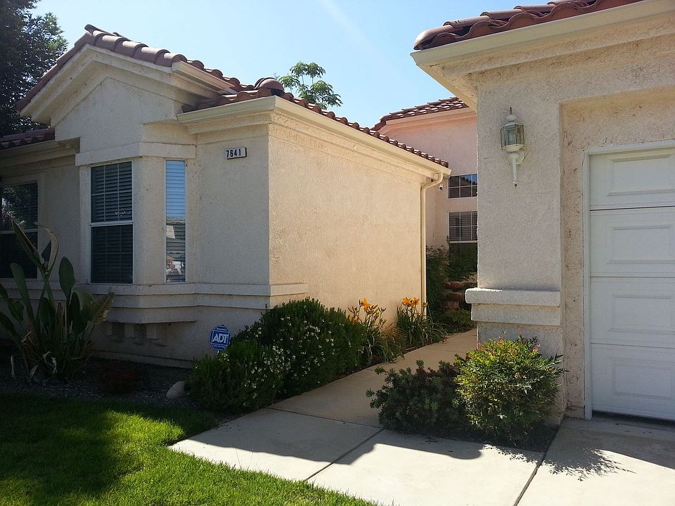 2nd image of 7641 N Hanna Ave