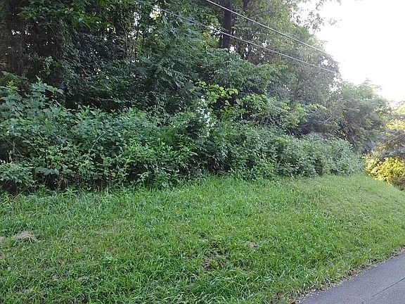 5th image of City View Dr