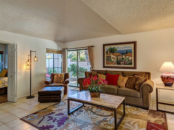 4th image of 2345 S Cherokee Way Unit 88