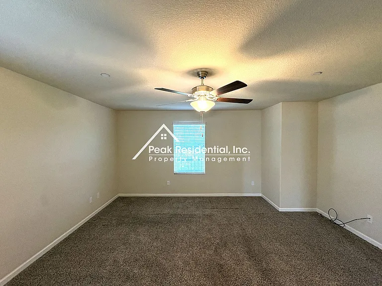 8215 Winterhead Ln — Photo 22