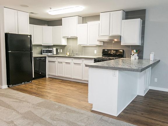 5th image of 8121 34th Ave S Unit 406