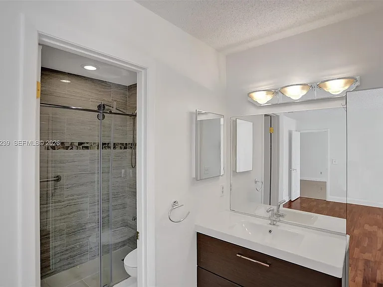 11529 SW 133rd Ter — Photo 26