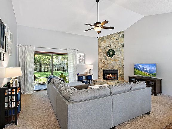 3rd image of 13151 Rivergate Trl E