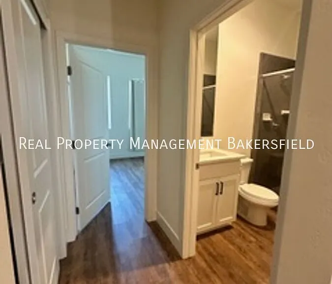 823 Brookline Ln — Photo 44