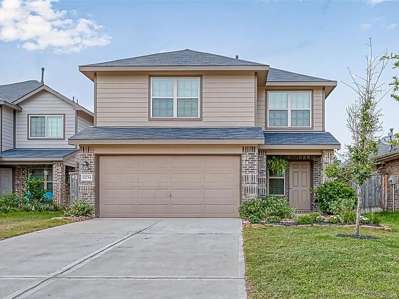 4th image of 1234 Blue Hazel Ct