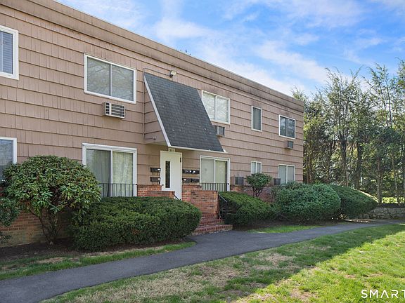 2nd image of 201 Highview Avenue #F2