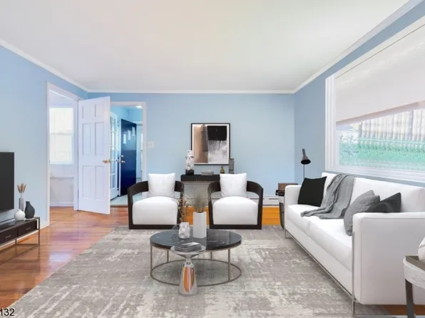 30 Harvard Trl, Hopatcong Boro, NJ 07843