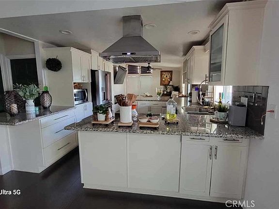 3rd image of 2851 S La Cadena Dr Space 33