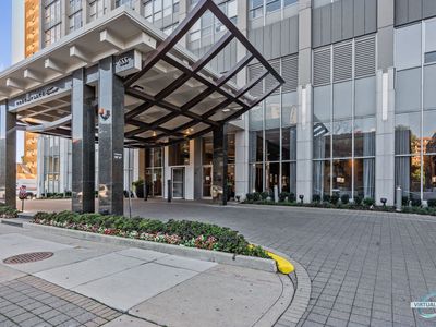 655 W Irving Park Rd APT 1615, Chicago, IL, 60613