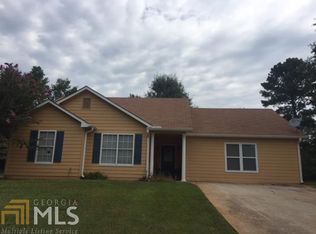 5177 Cash Rd, Flowery Branch, GA 30542