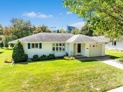 1221 Kenwood St, Green Bay, WI, 54304