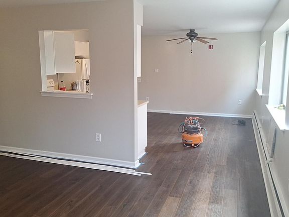 4th image of 170 Seymour St APT 2S