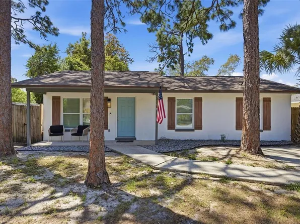 720 Locust St, Tarpon Springs, FL 34689