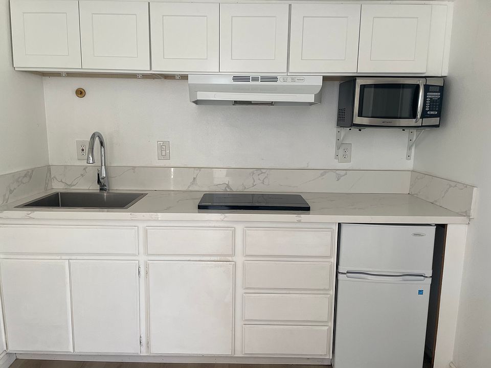 1st image of 31863 Seaview St