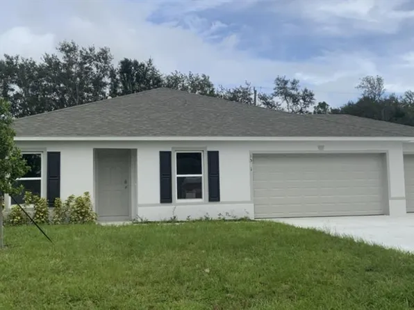 1561 SW Escobar Ln, Port Saint Lucie, FL 34953