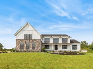 20 Foundry Ln, Canton, MA 02021