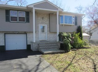 843 Brookside Ave, Keyport, NJ 07735