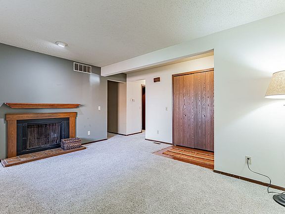 4th image of 904 Kara Dr #0
