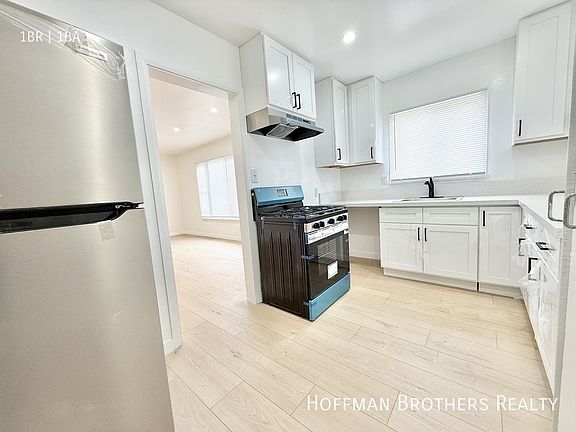 2nd image of 6083 Saturn St #6083