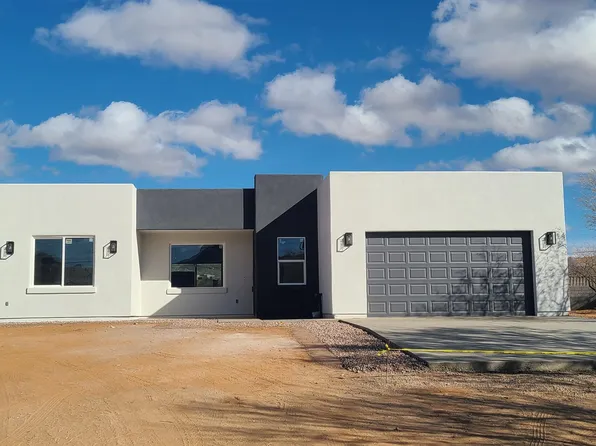 23 Avenida Pastor, Rio Rico, AZ 85648