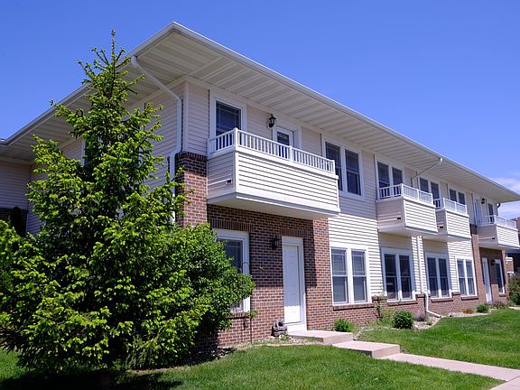 4th image of 2329 Bristol Dr Unit 201