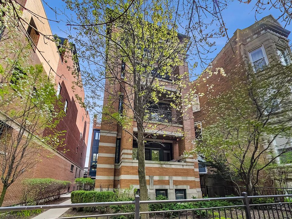 1st image of 639 W Melrose St APT 2S