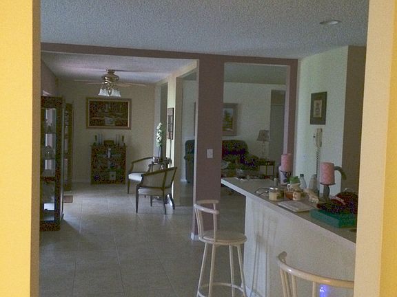 3rd image of 2648 Bentley Dr