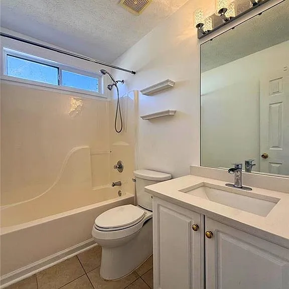 2029 Manor Oak Ln — Photo 23