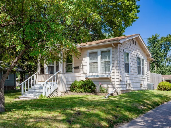 817 Douglas Ave, Des Moines, IA 50313