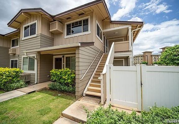 2nd image of 91-1025 Kamaaha Ave APT 706