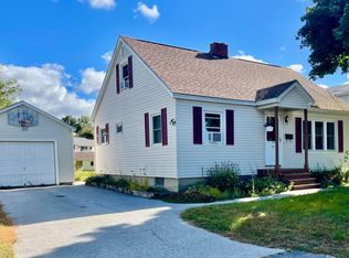 122 Chamberlain St, Brewer, ME 04412