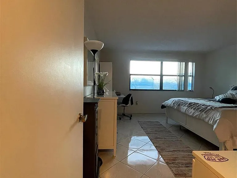 16141 Blatt Blvd #408 — Photo 32