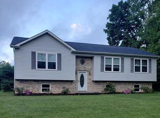 621 Shawnee Trl, Winchester, VA 22602