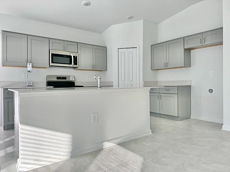 1612 Marksman Rd — Photo 12