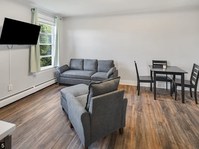 710 Stewart Ave — Photo 72
