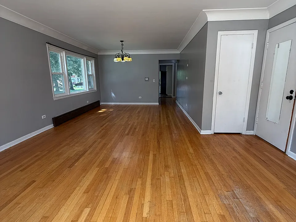 100 Forest Ave #1