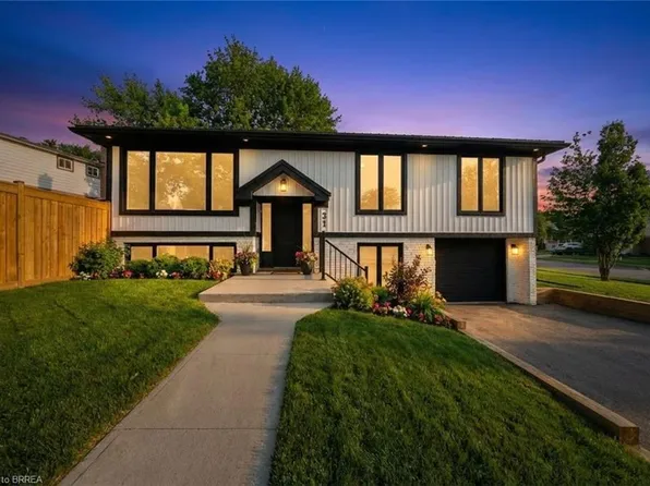 31 Hillcrest Ave, Brantford, ON N3T 5Z2