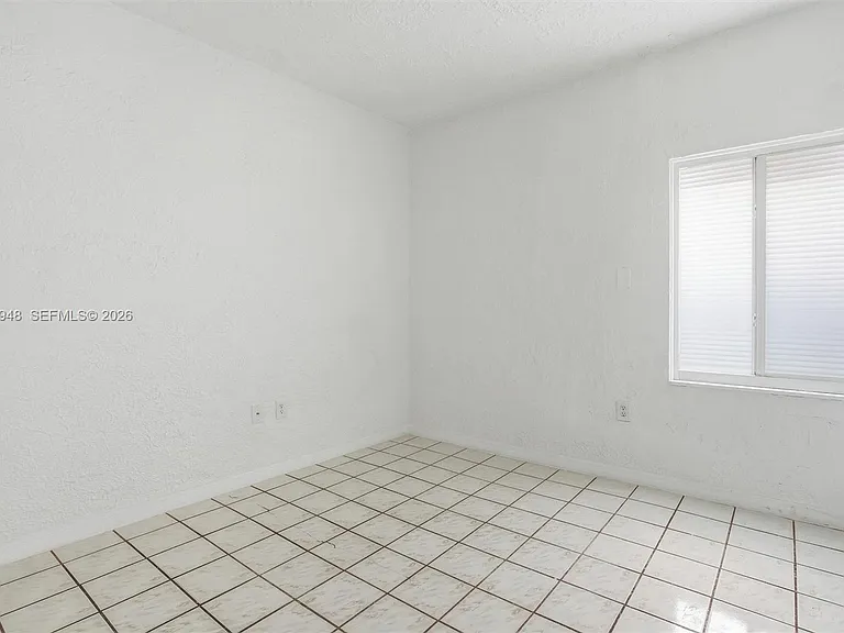 1745 SW 17th St #2 — Photo 14