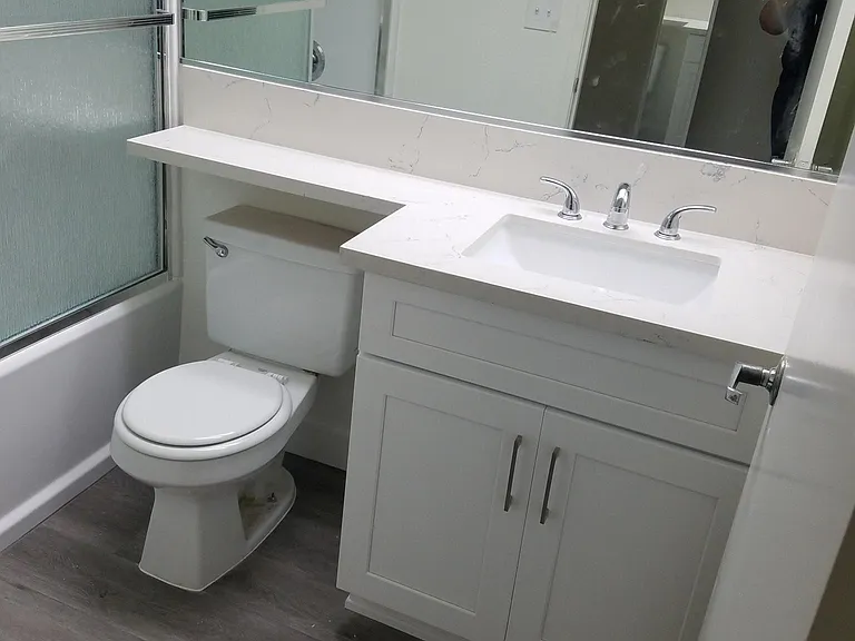 731 S Detroit St #202 — Photo 10