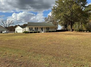 32 Heather Ln, Florence, AL 35633